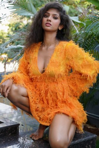 Aaradhya-Devi-01140-1024x1536