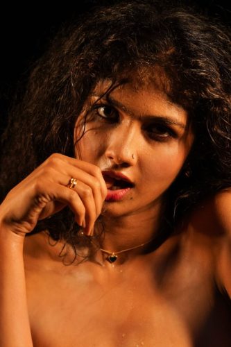 Aaradhya-Devi-01618-1024x1536