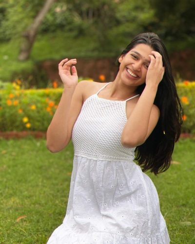 ananthika-sanilkumar-photoshoot-gallery-images-20