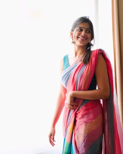 ananthika-sanilkumar-photoshoot-gallery-images-4